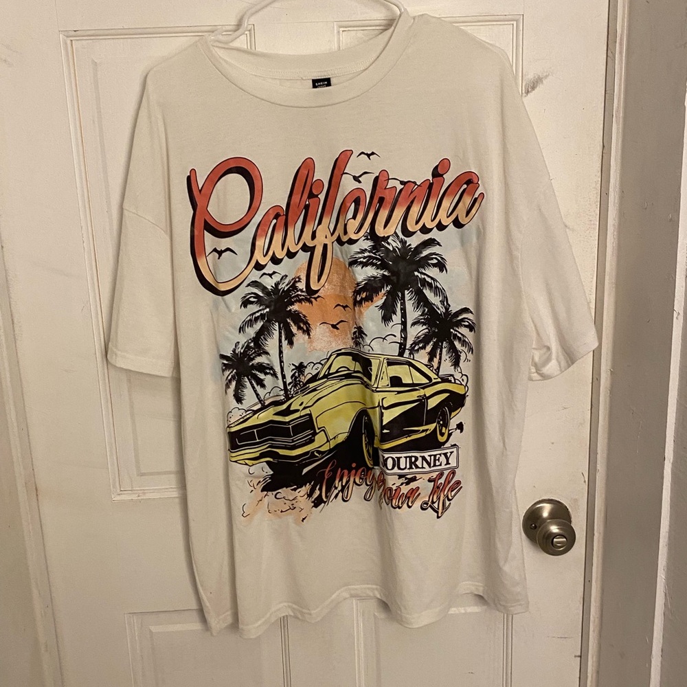 California Graphic White T-Shirt